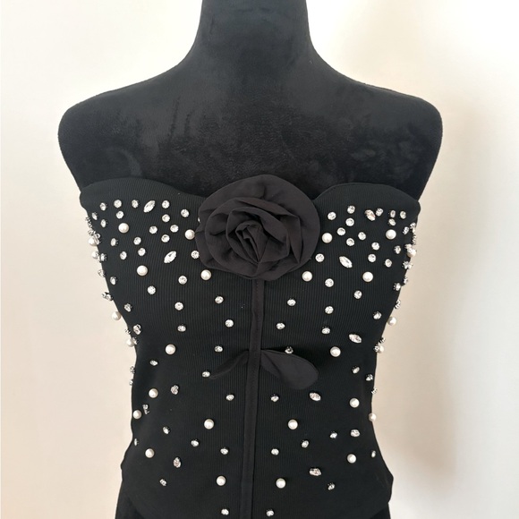 V🖤I🖤P. TOP - Picture 5 of 7